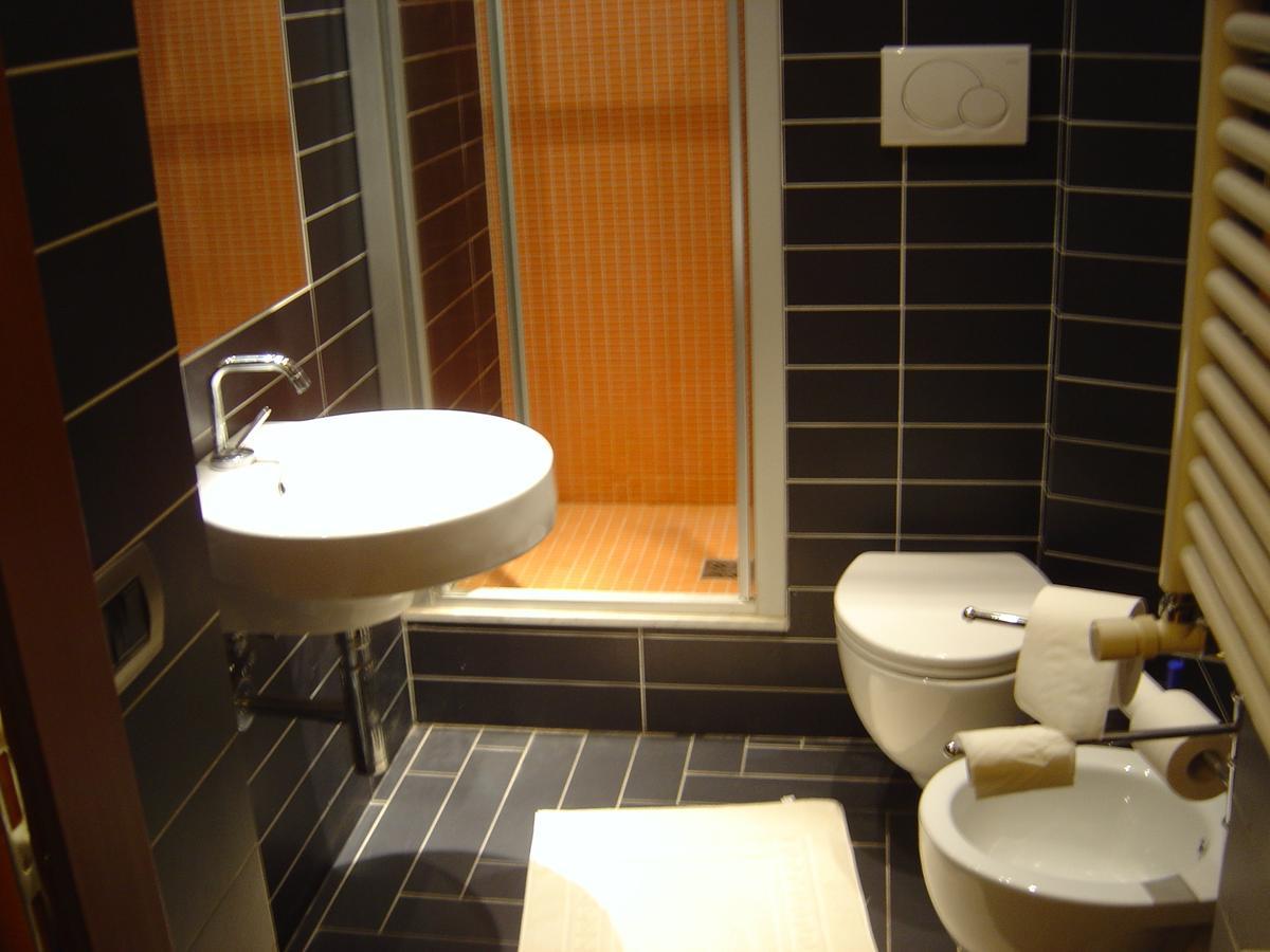 Hotel Mari 1 ローマ エクステリア 写真